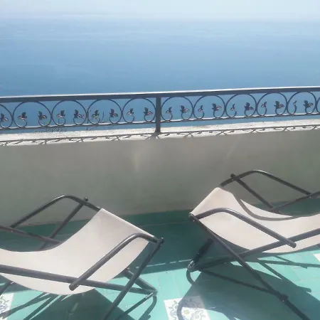 Casa Panoramica Nyaraló *